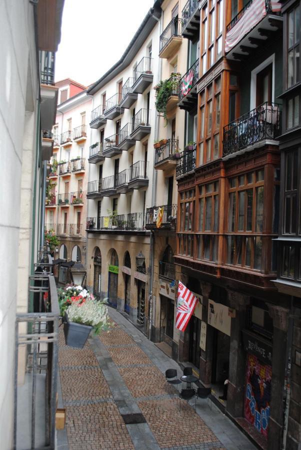 La puerta verde - CASCO VIEJO-OLD TOWN Bilbao Exterior foto